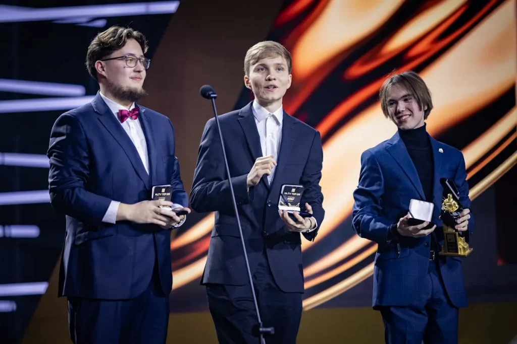 «Donk сравнится с ZywOo, но kyousuke может его превзойти» - Magixx о восходящей звезде Spirit Academy