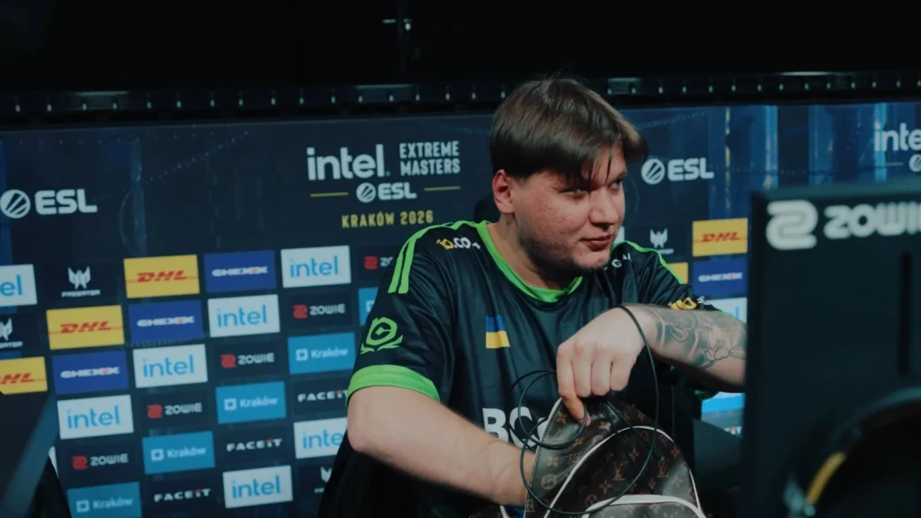 Mauisnake: «S1mple сам загнал себя в ловушку. Он согласился на слишком завышенную зарплату»